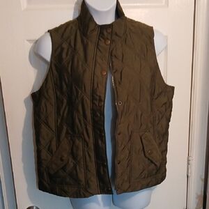 Olive Green Quilted Vest. Sz. XL